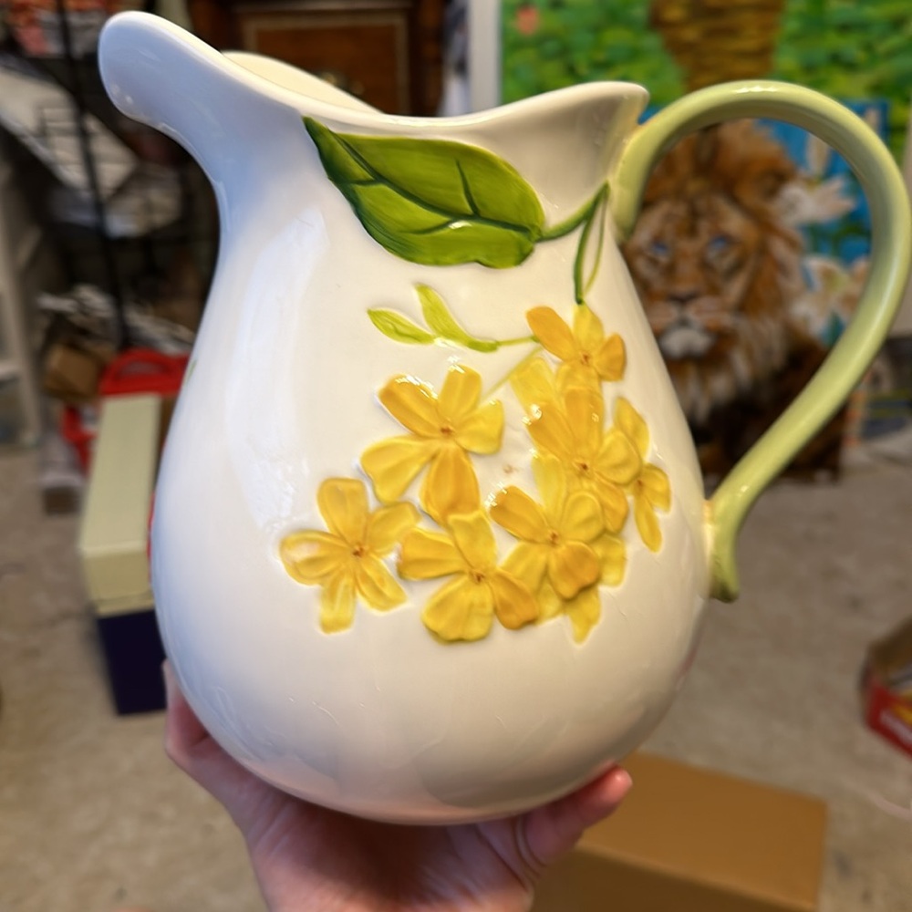 Garden Bouquet: Home | Studio (Kohl’s Brand) Ceramic Pitcher - Picture 4 of 6